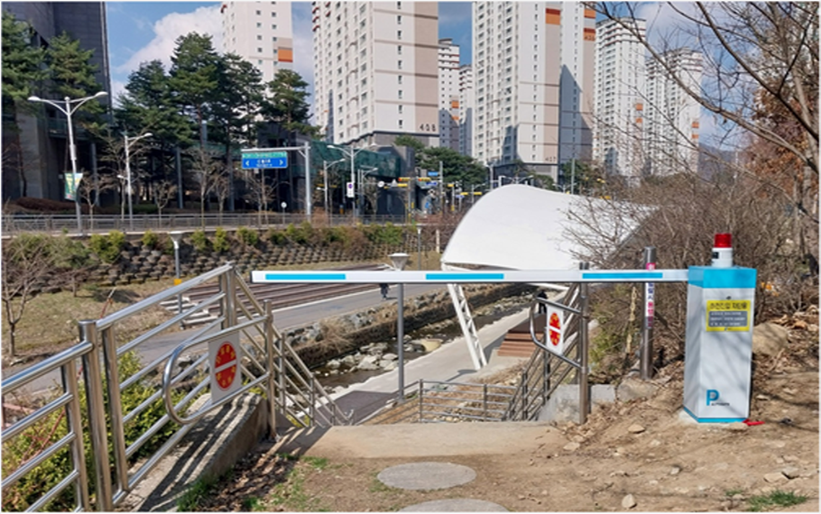[시공사례] 경기도 용인 수지구 하천 진출입시스템